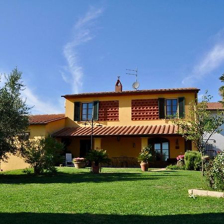 Agriturismo Tori 2 Montecarlo Exteriör bild