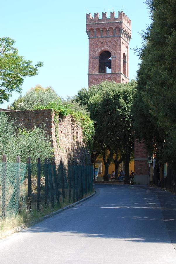 Agriturismo Tori 2 Montecarlo Exteriör bild