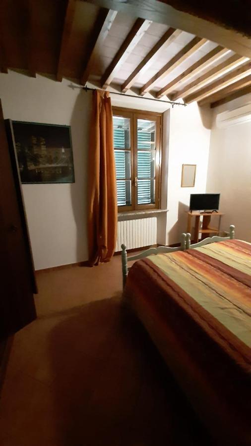 Agriturismo Tori 2 Montecarlo Exteriör bild