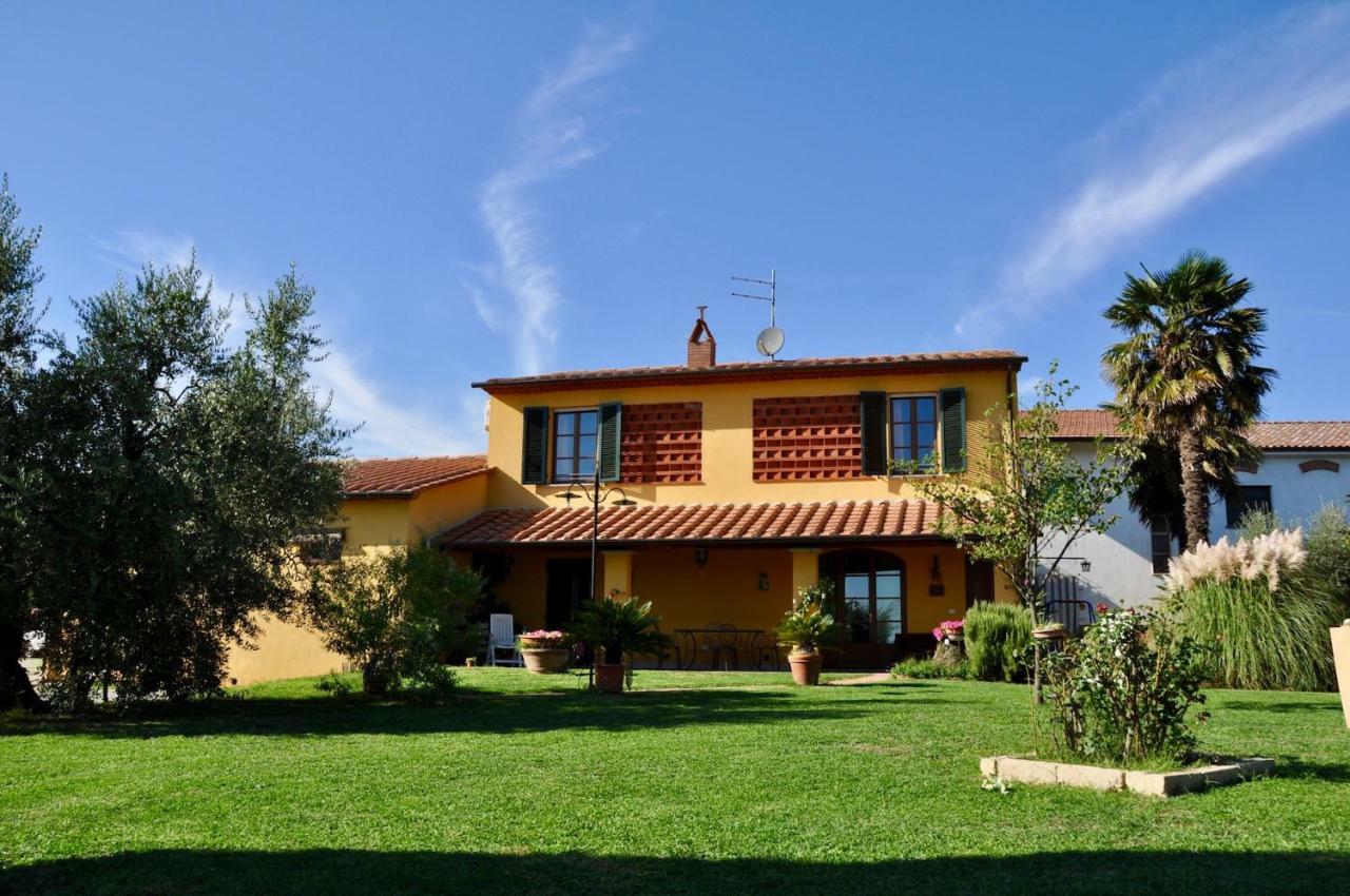 Agriturismo Tori 2 Montecarlo Exteriör bild
